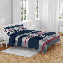 Load image into Gallery viewer, NFL Heathered Stripe 3 PC Queen Bed in a Bag