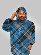 Load image into Gallery viewer, NFL Digital Dash Sherpa Hooded Fan Cape