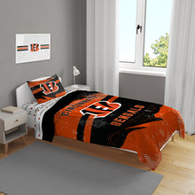 Load image into Gallery viewer, Cincinnati Bengals Slanted Stripe 4 Piece Twin Bed in a Bag