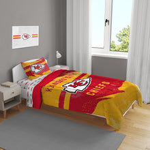 Load image into Gallery viewer, Kansas City Chiefs Slanted Stripe 4 Piece Twin Bed in a Bag