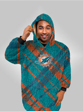 Load image into Gallery viewer, NFL Digital Dash Sherpa Hooded Fan Cape