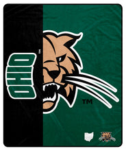 Load image into Gallery viewer, NCAA Endzone Ultra Soft Tailgate Throw
