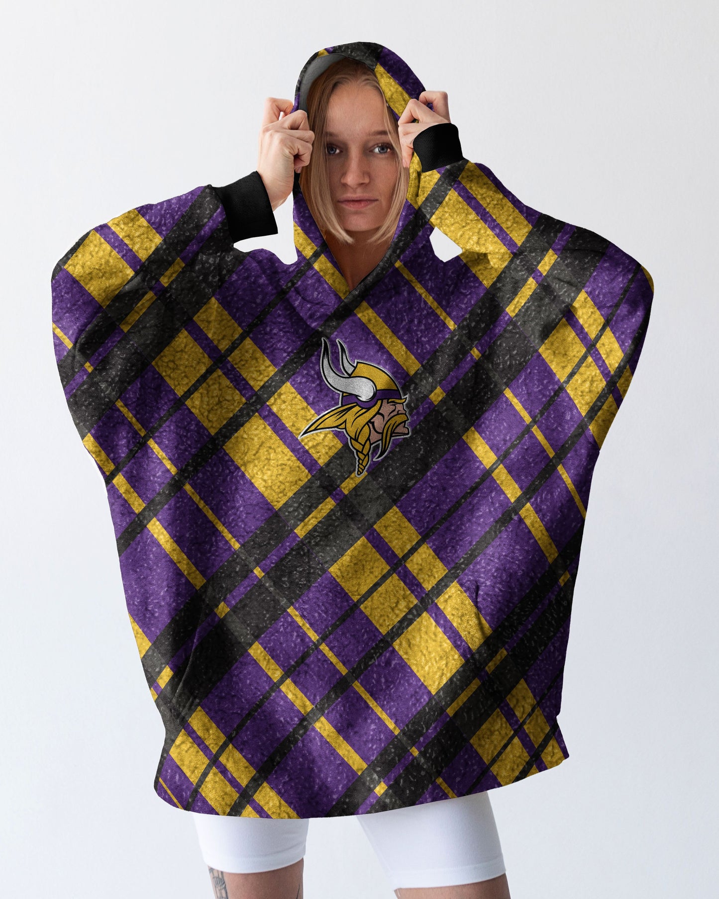 NFL Digital Dash Sherpa Hooded Fan Cape