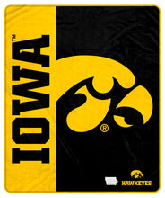 Load image into Gallery viewer, NCAA Endzone Ultra Soft Tailgate Throw
