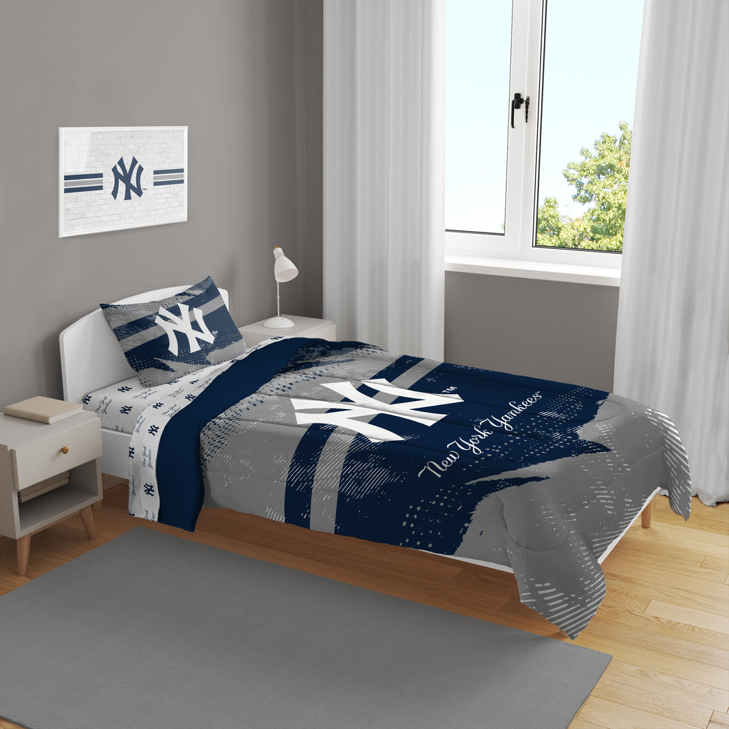 New York Yankees Slanted Stripe 4 Piece Twin Bed in a Bag