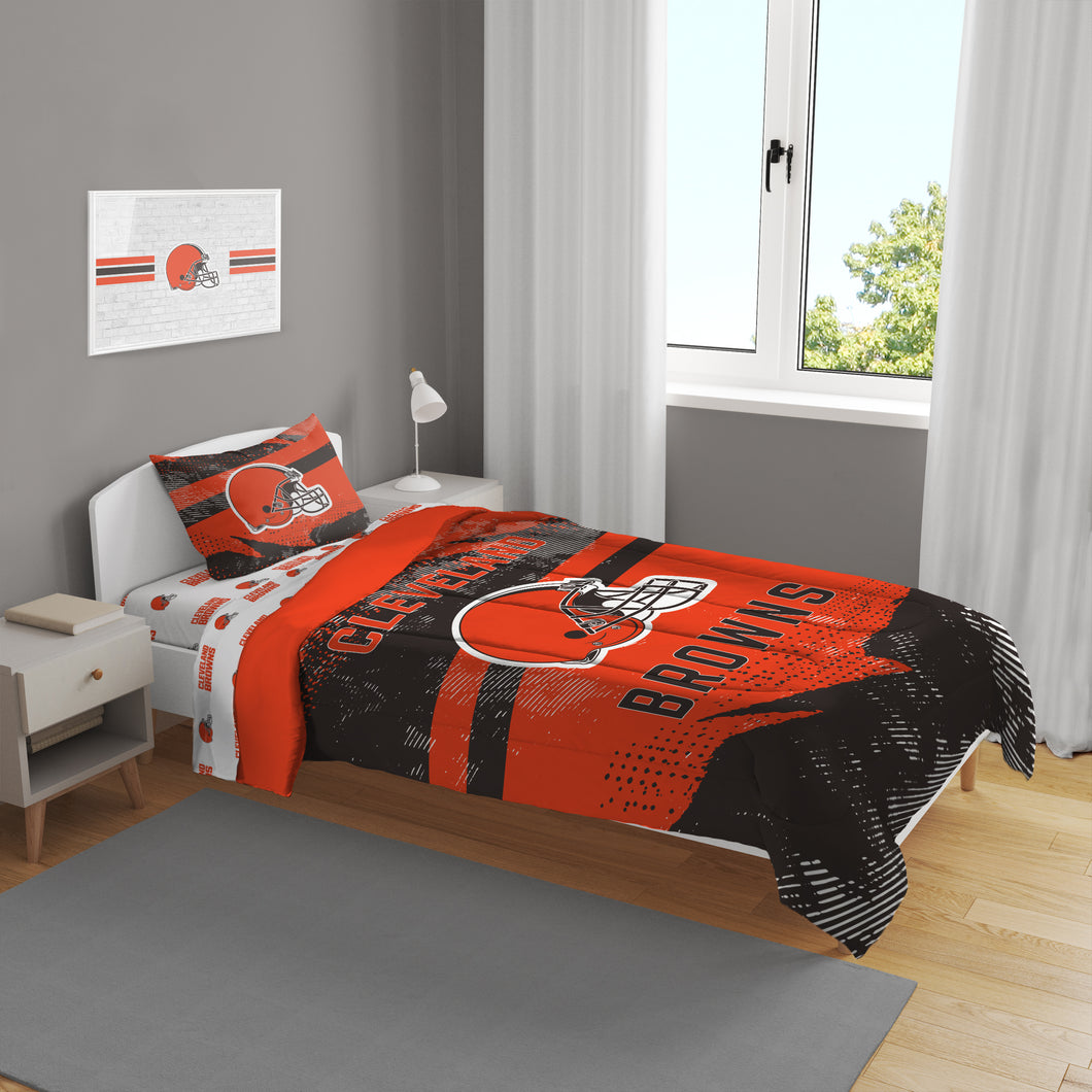 Cleveland Browns Slanted Stripe 4 Piece Twin Bed in a Bag