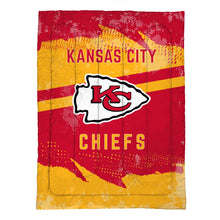 Load image into Gallery viewer, Kansas City Chiefs Slanted Stripe 4 Piece Twin Bed in a Bag
