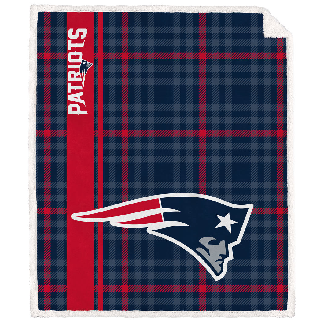 New England Patriots Vertical Plaid Sherpa Blanket