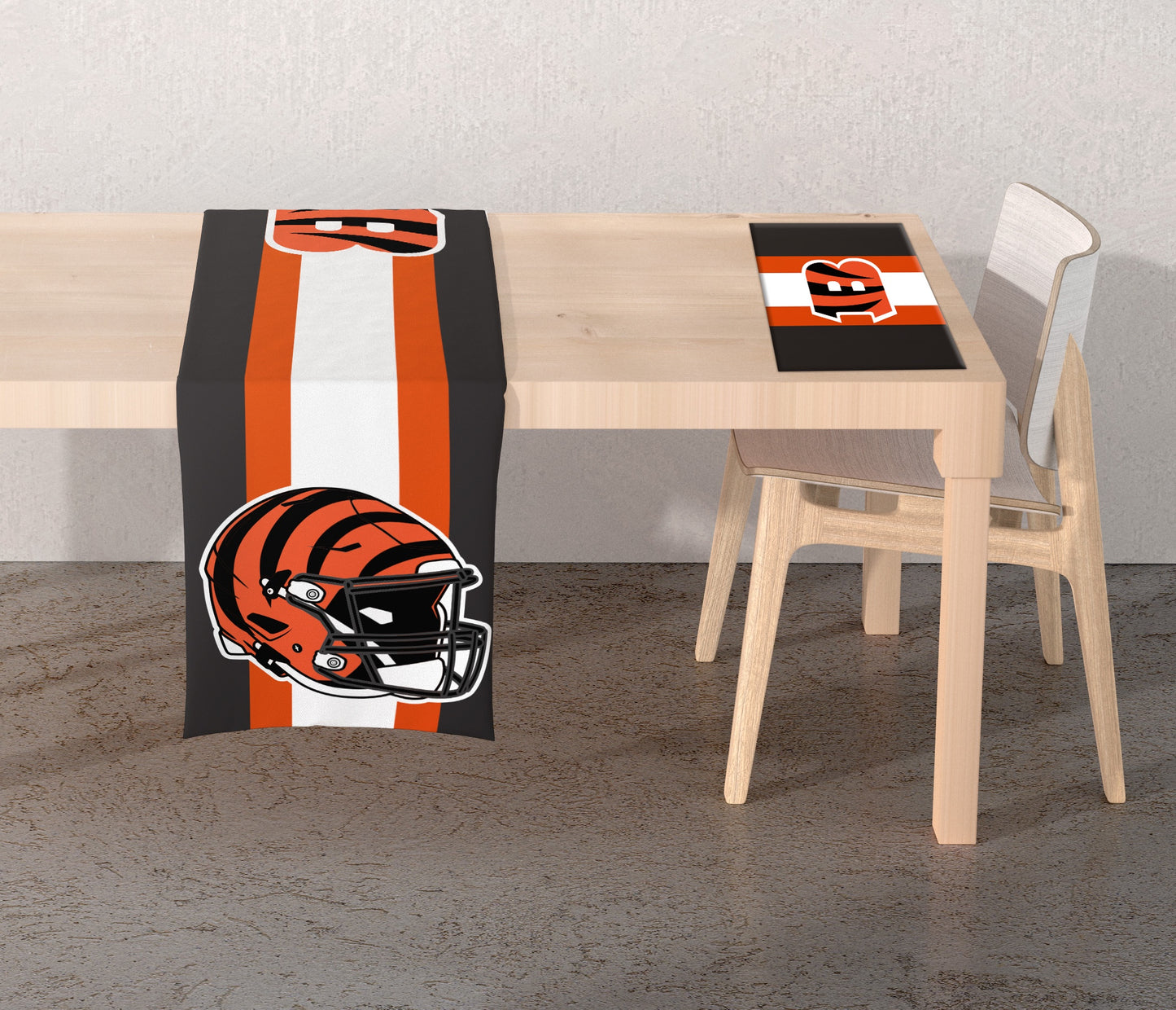 NFL Logo 2-Sided Place Mat Table Runner Set