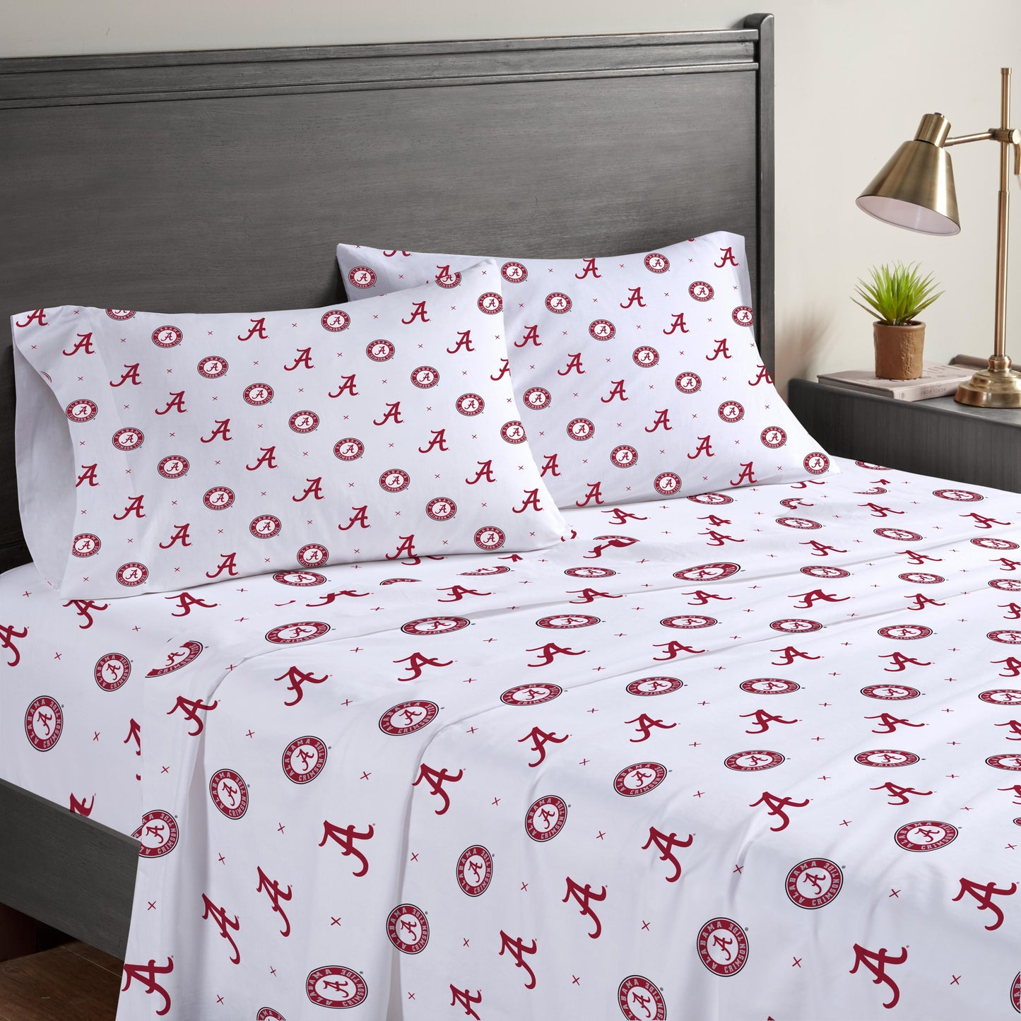 NCAA Small X Queen Sheet Set