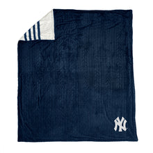 Load image into Gallery viewer, New York Yankees Embossed Sherpa Stripe Blanket
